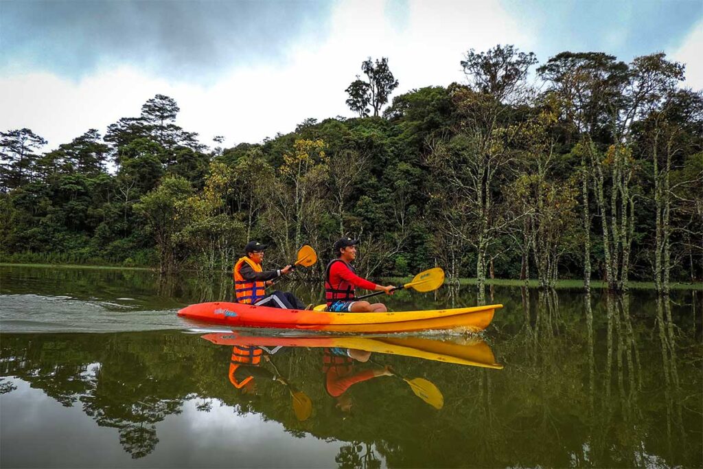 dalat in kayak vietnam